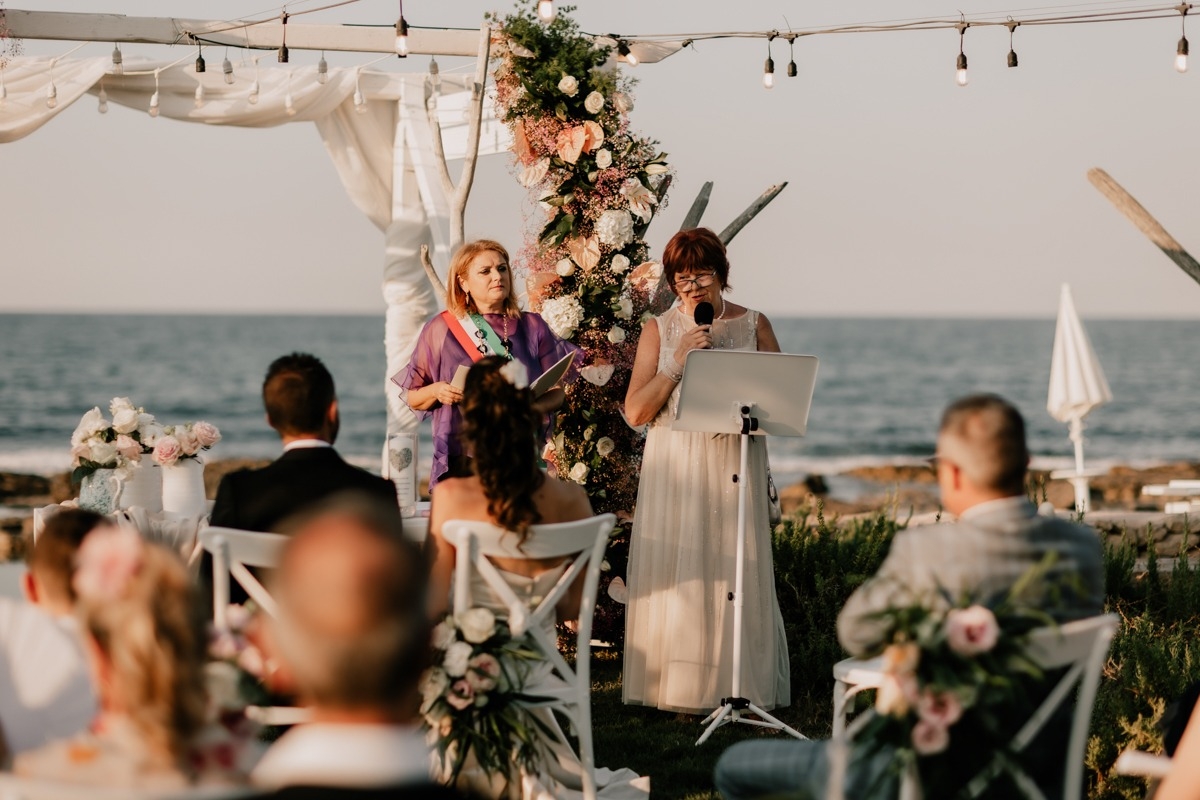 In Salento la nuova tendenza dei matrimoni laici o simbolici